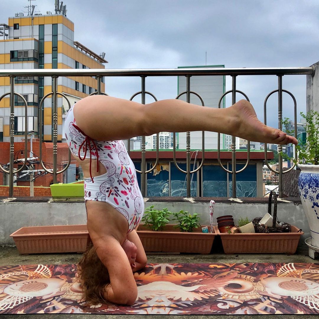 "Illuminest" Yoga Mat