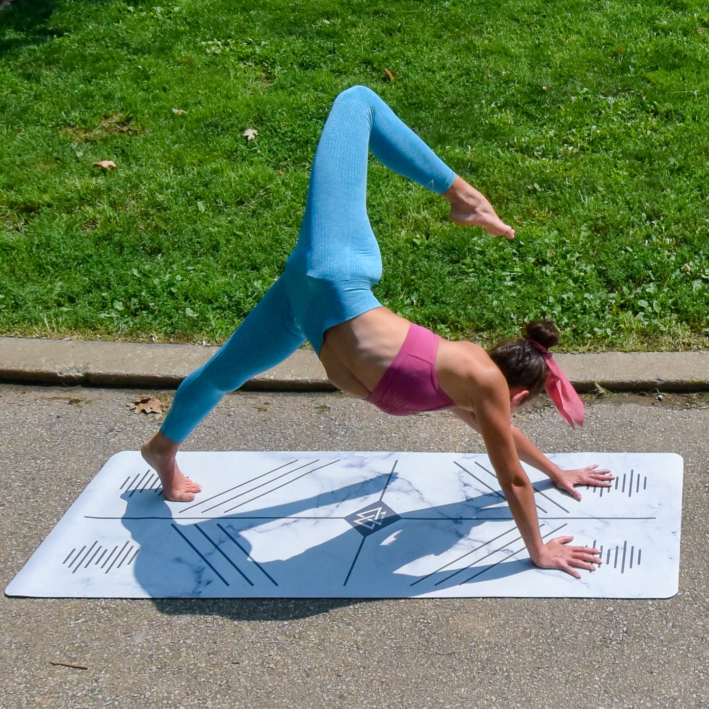 "White Marble" Alignment Mat